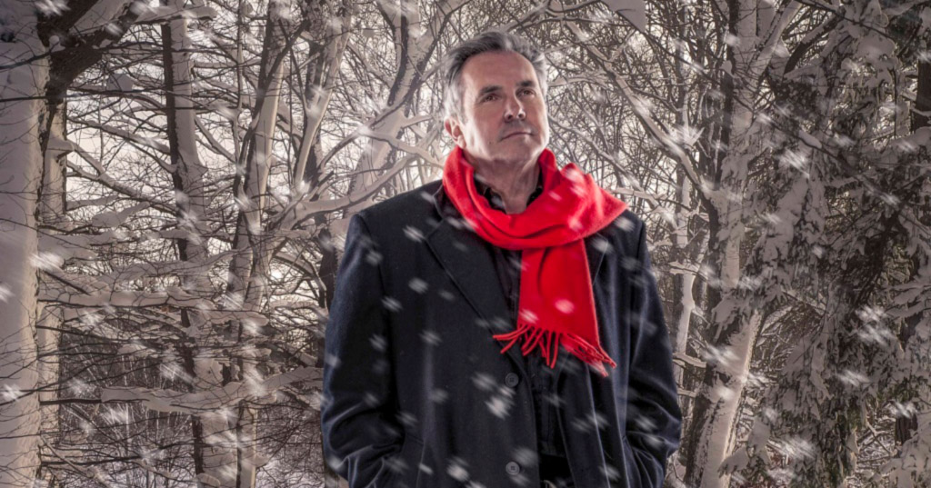 Holding My Girl – New Christmas Music from Fletch